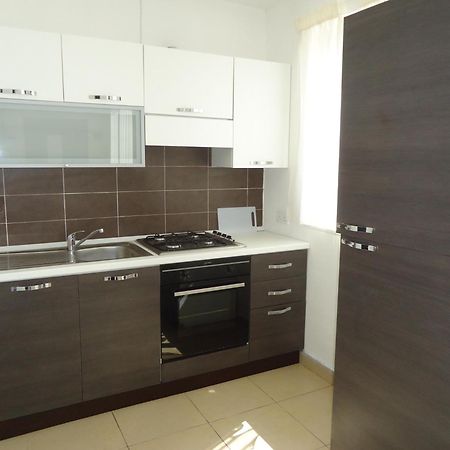 Апартаменты Shamrock Flats Меллиеха Номер фото