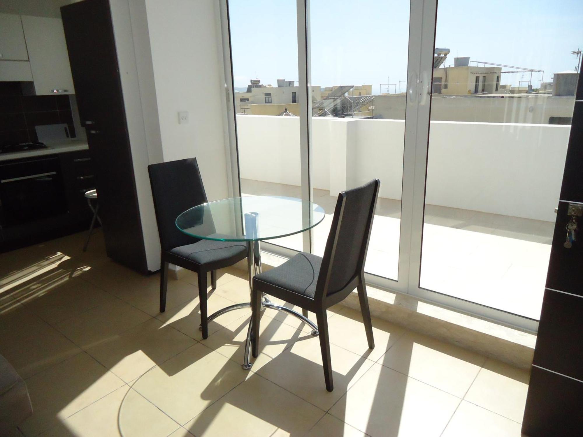 Апартаменты Shamrock Flats Меллиеха Номер фото
